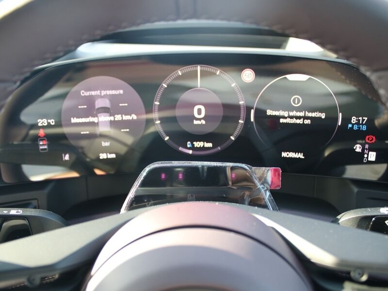More views of Porsche Cayenne