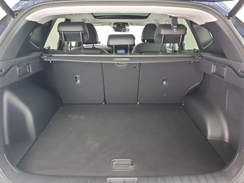 More views of Hyundai Tucson
