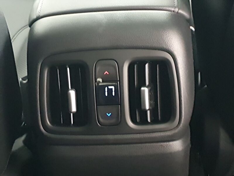 More views of Hyundai Tucson