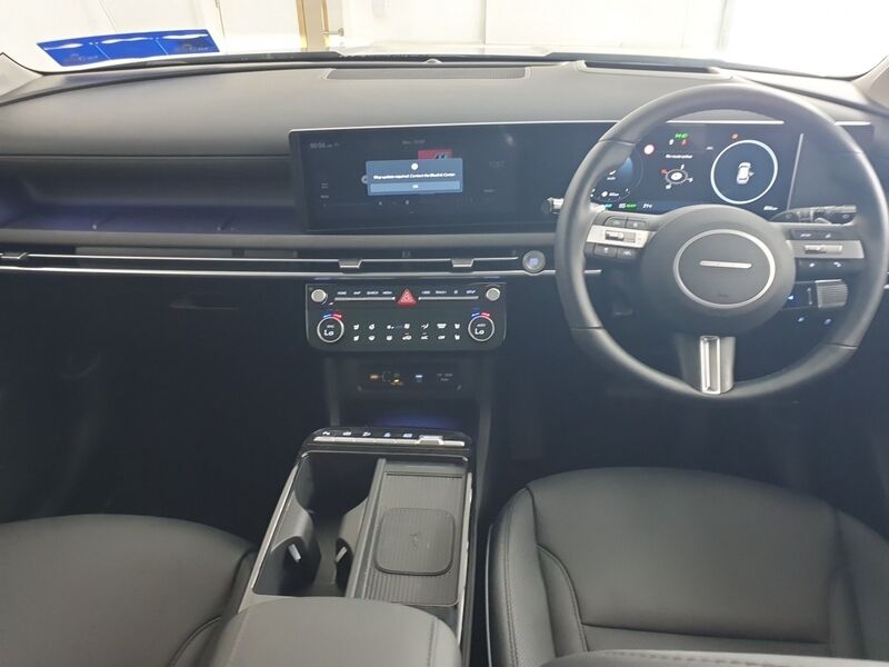 More views of Hyundai Tucson