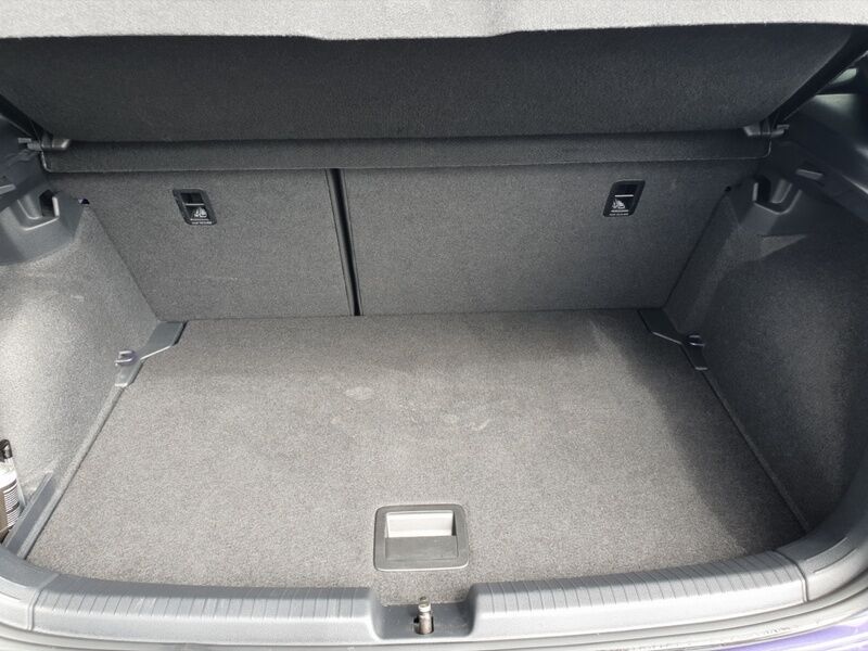 More views of Volkswagen Polo