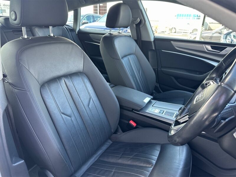 More views of Audi A7