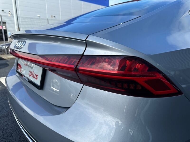 More views of Audi A7