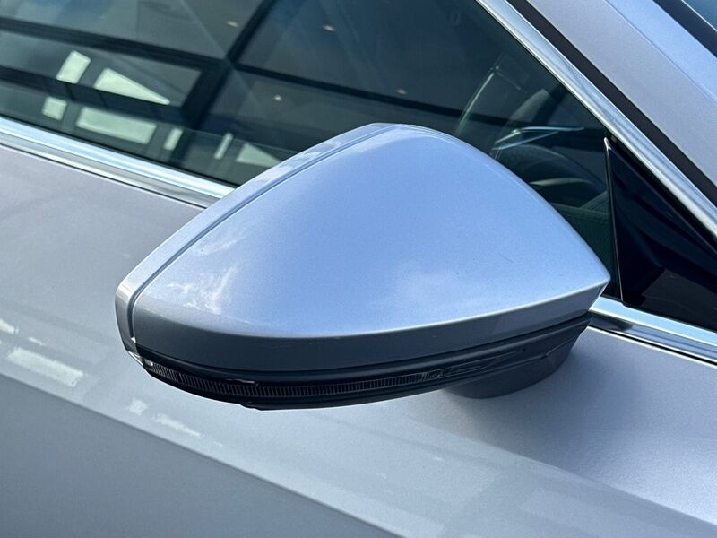 More views of Audi A7