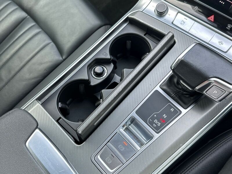 More views of Audi A7