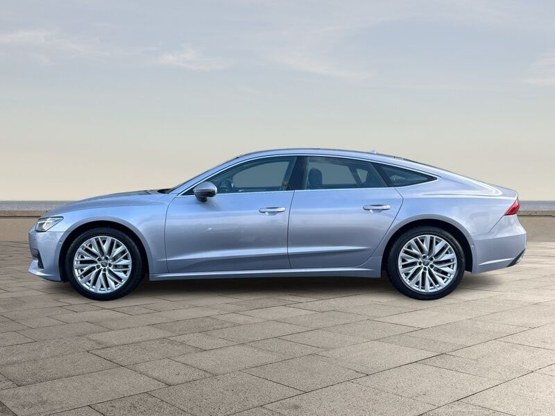 More views of Audi A7