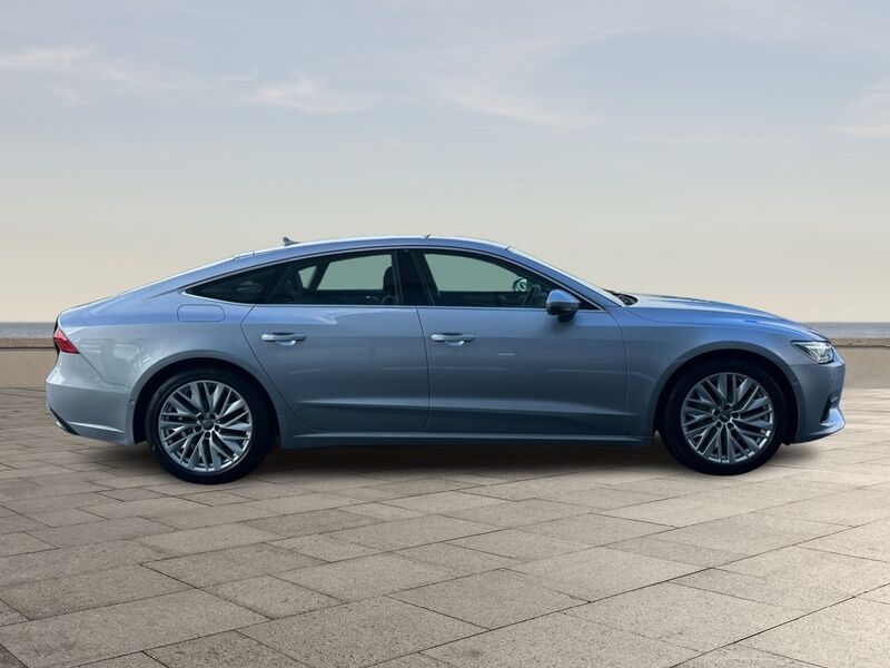 More views of Audi A7