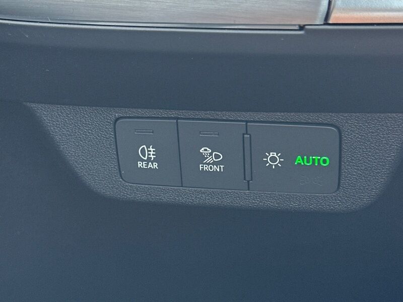 More views of Audi Q4 e-tron