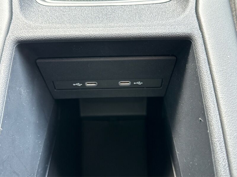 More views of Audi Q4 e-tron