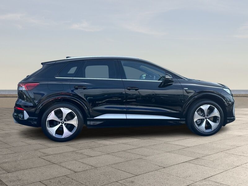 More views of Audi Q4 e-tron