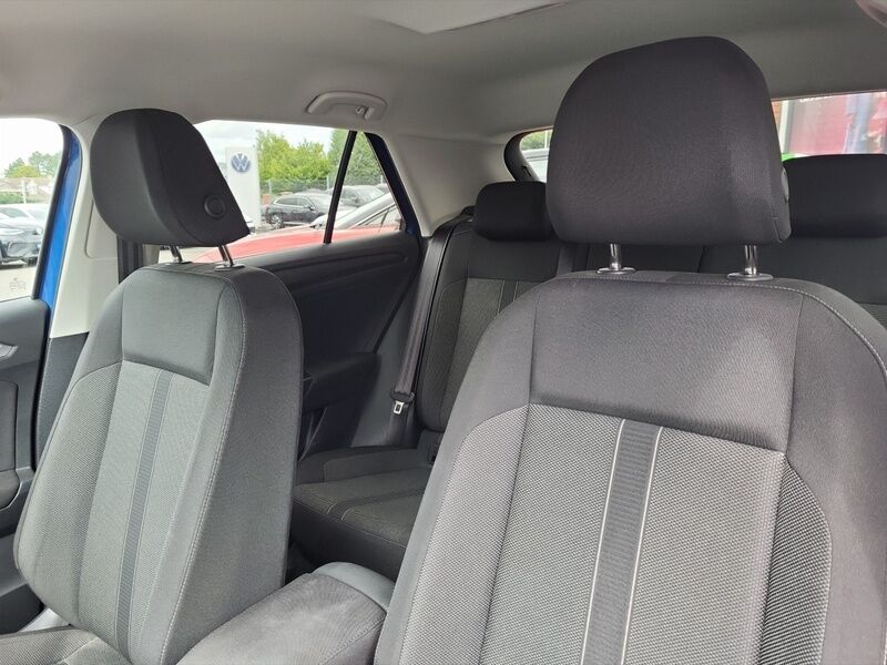 More views of Volkswagen T-Roc