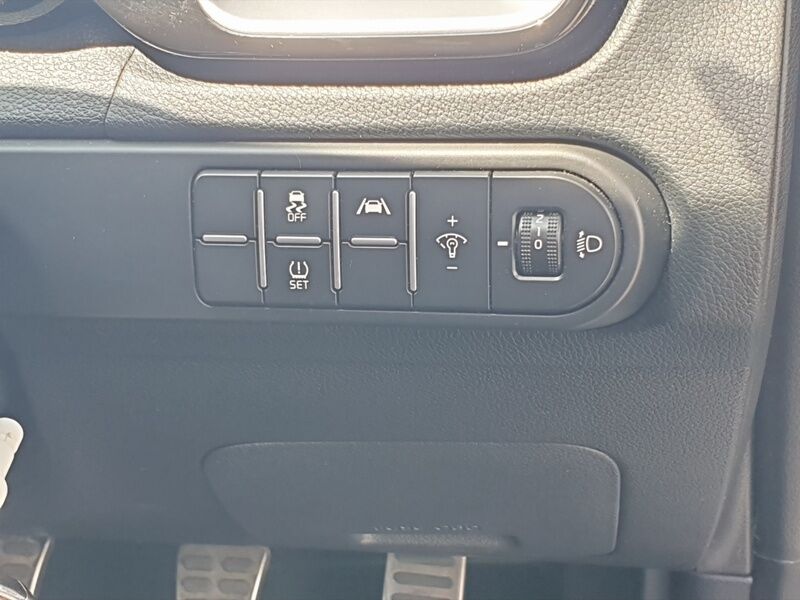 More views of Kia Ceed
