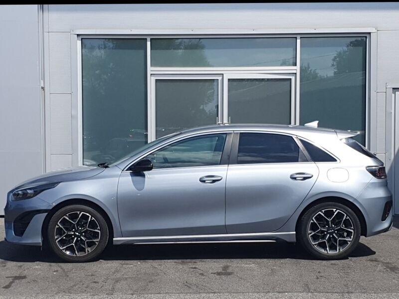 More views of Kia Ceed
