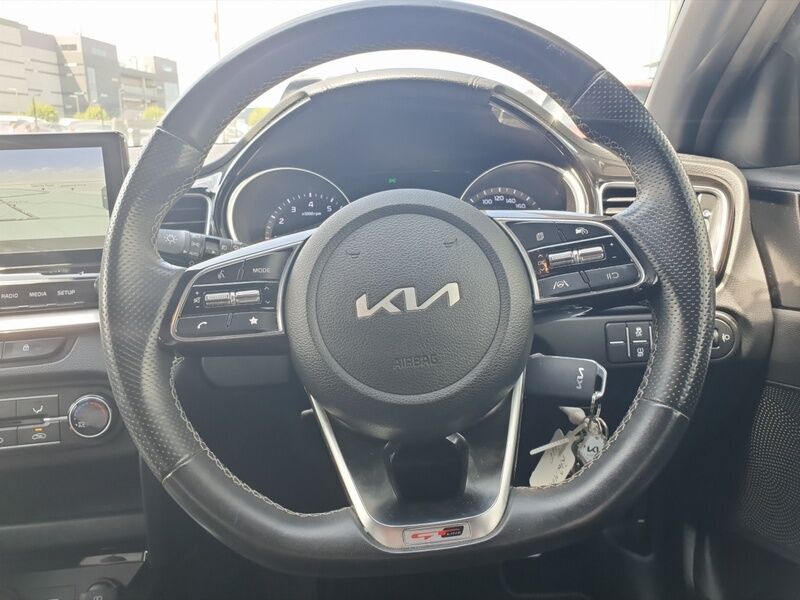 More views of Kia Ceed