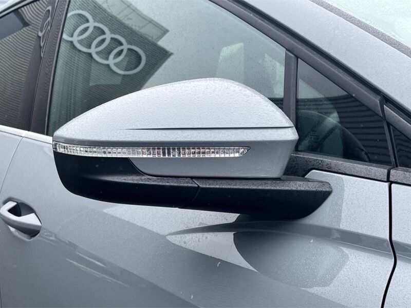 More views of Audi Q4 e-tron