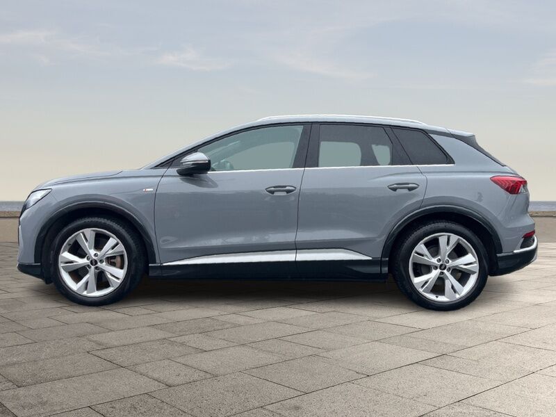 More views of Audi Q4 e-tron