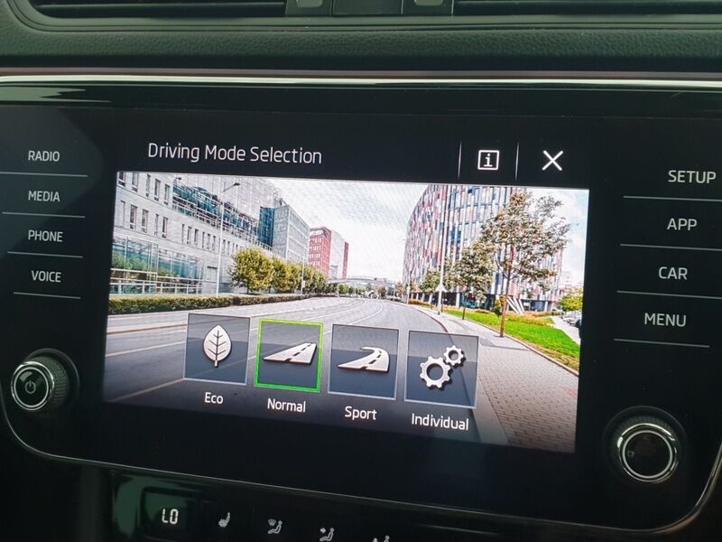 More views of Skoda Superb