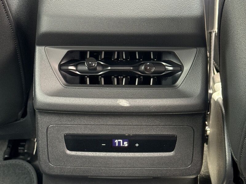 More views of Audi A6 Avant e-tron