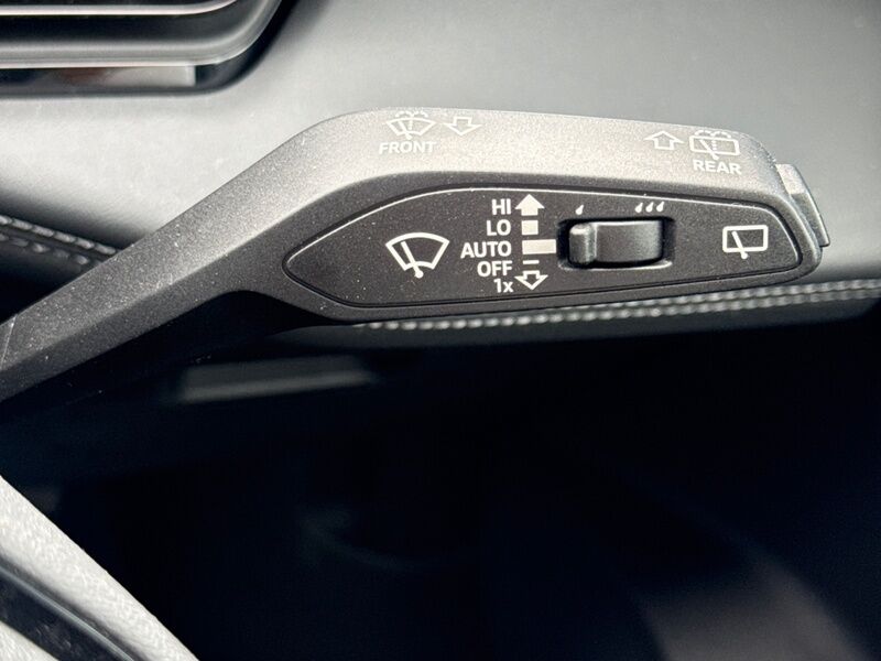 More views of Audi A6 Avant e-tron
