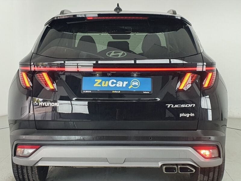 More views of Hyundai Tucson