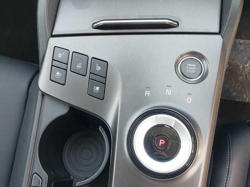 More views of Kia Sportage