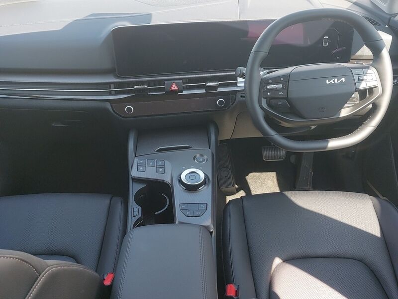 More views of Kia Sportage