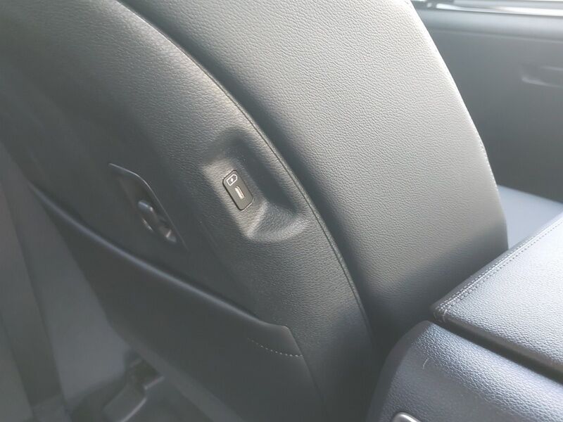 More views of Kia Sportage