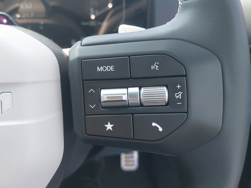 More views of Kia K4
