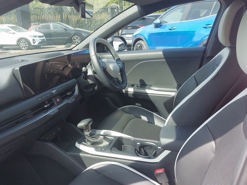 More views of Kia K4