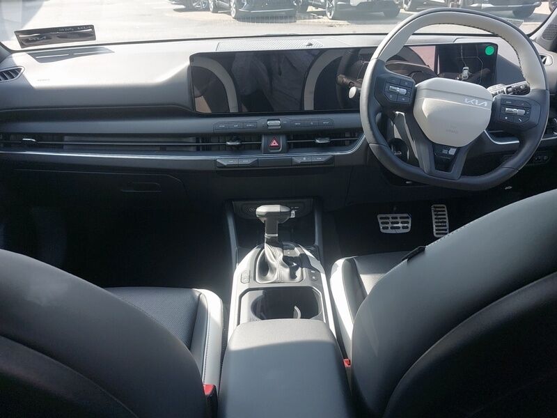 More views of Kia K4