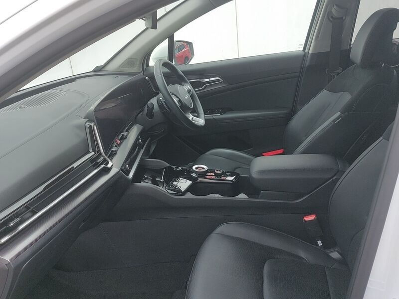More views of Kia Sportage