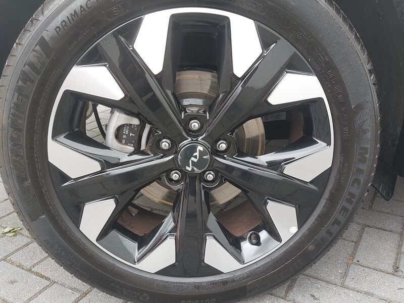 More views of Kia Sportage