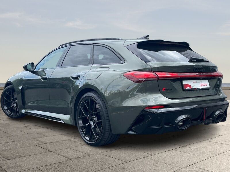 More views of Audi RS5