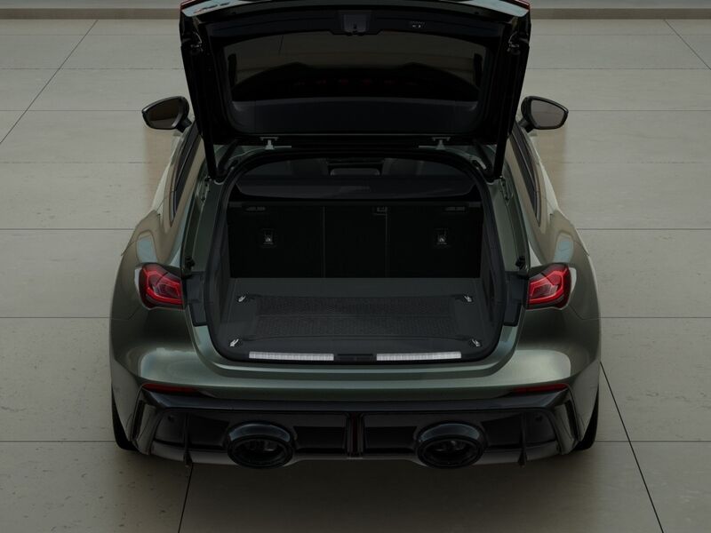 More views of Audi RS5
