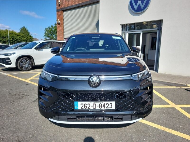 More views of Volkswagen Tayron