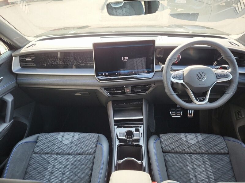 More views of Volkswagen Tayron