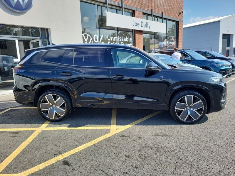 More views of Volkswagen Tayron