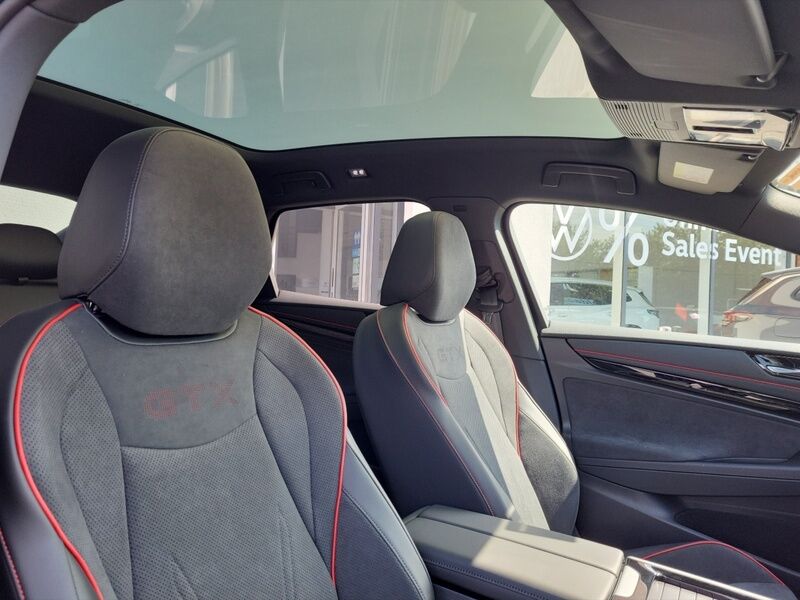 More views of Volkswagen ID.7