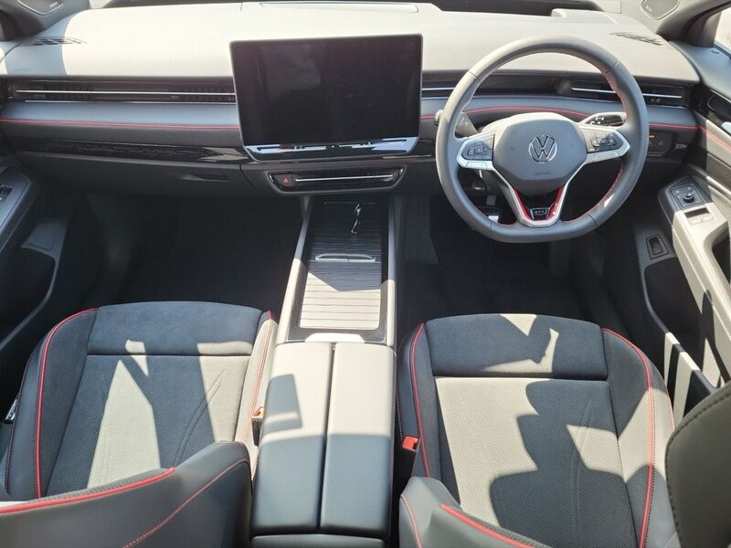 More views of Volkswagen ID.7