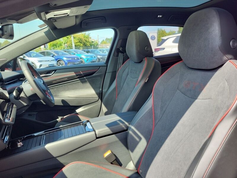 More views of Volkswagen ID.7