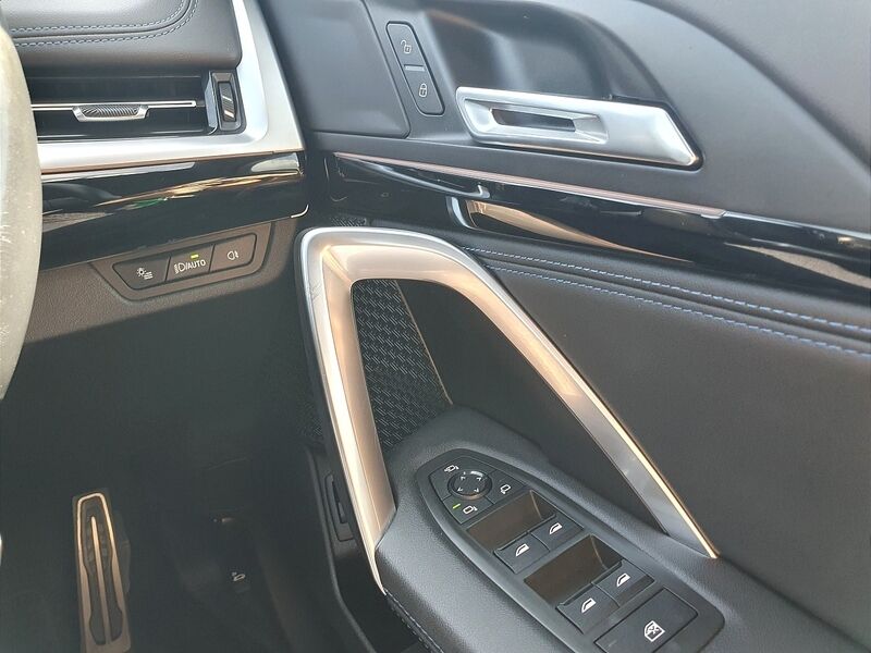 More views of BMW iX1