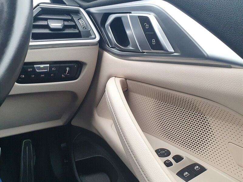 More views of BMW 4-Series