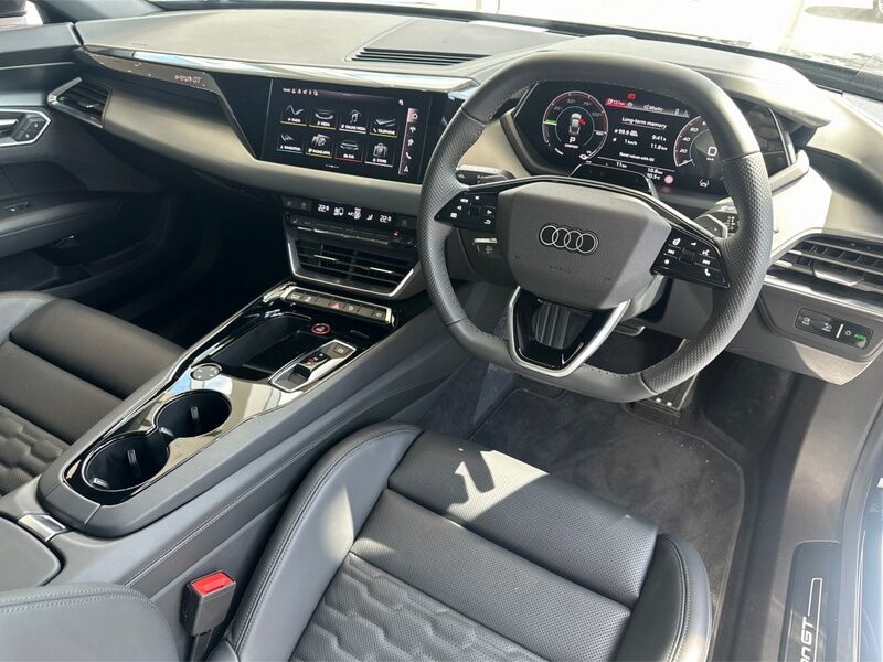 More views of Audi e-tron GT quattro
