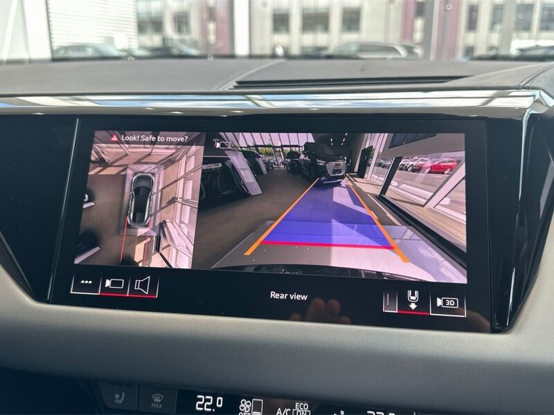 More views of Audi e-tron GT quattro