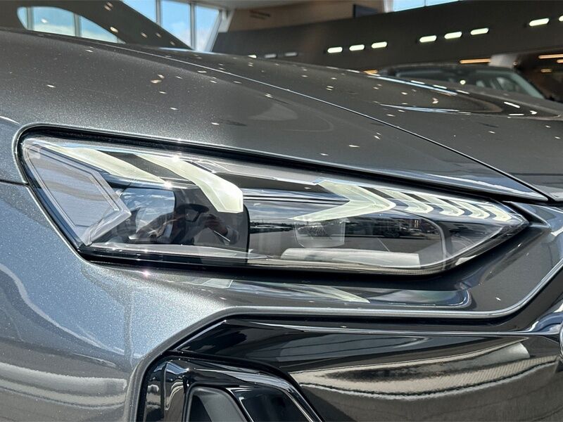 More views of Audi e-tron GT quattro