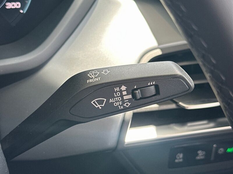 More views of Audi e-tron GT quattro