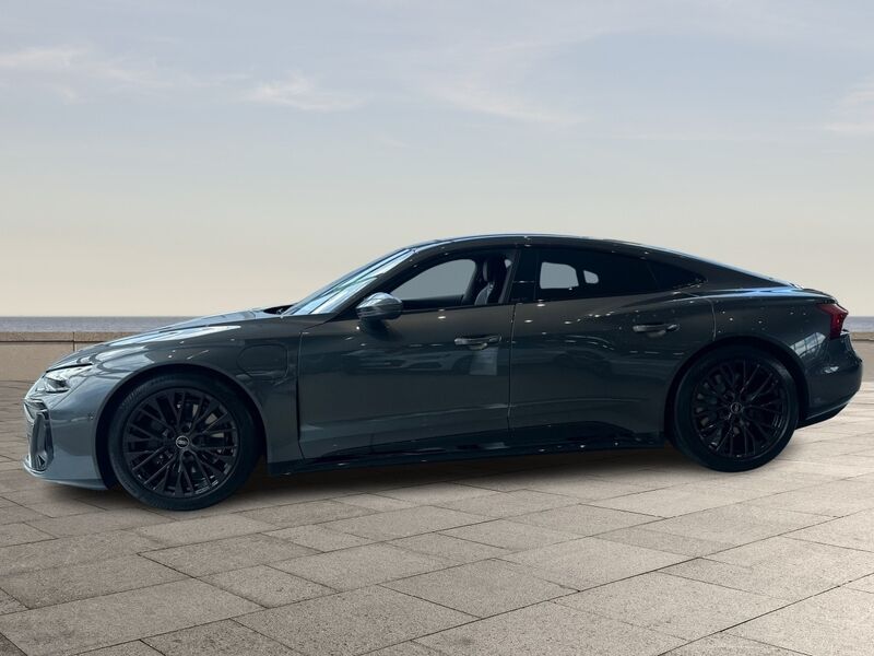 More views of Audi e-tron GT quattro