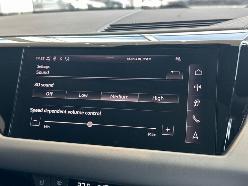 More views of Audi e-tron GT quattro