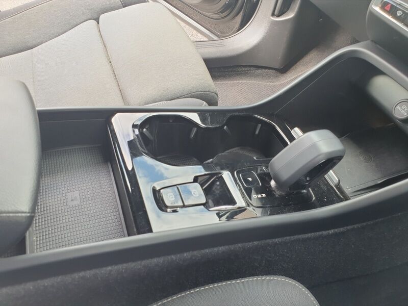 More views of Volvo XC40