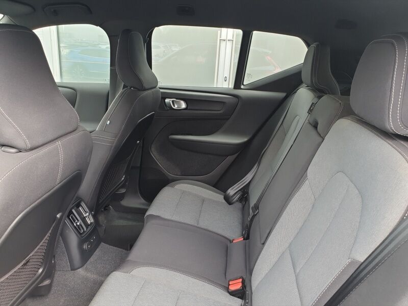 More views of Volvo XC40